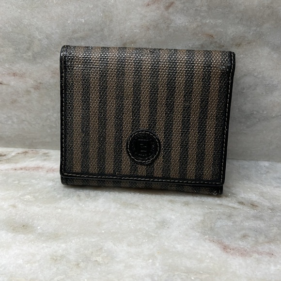 Fendi vintage, authentic trifold, wallet - Picture 8 of 9